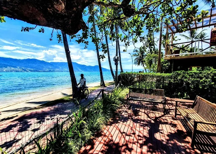 Aconchego E Pe Na Areia Em Ilhabela
